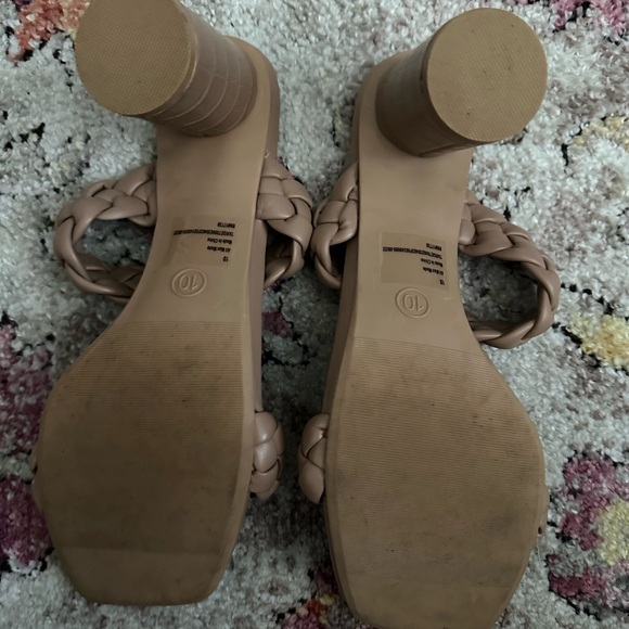A New Day Women's Tan Braided Sandals size 10 - Picture 4 of 10